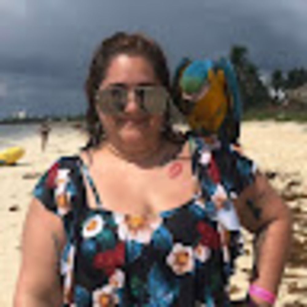 Meet your Posher, Regina